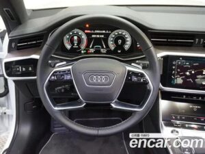 Audi A7 55 TFSI 4WD Premium 2022 года из Южной Кореи