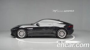 Jaguar F-TYPE P300 Coupe 2021 года из Южной Кореи