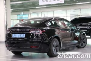 Tesla Model 3 Standard RANGE Plus 2022 года из Южной Кореи