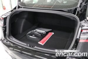 Tesla Model 3 Standard RANGE Plus 2022 года из Южной Кореи
