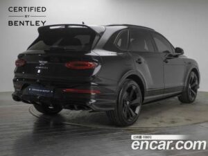Bentley Bentayga 4.0 V8 2021 года из Южной Кореи