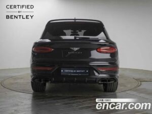 Bentley Bentayga 4.0 V8 2021 года из Южной Кореи