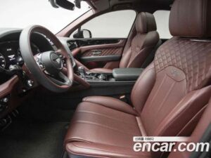 Bentley Bentayga 4.0 V8 2021 года из Южной Кореи