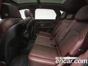 Bentley Bentayga 4.0 V8 2021 года из Южной Кореи