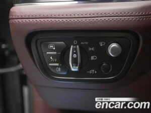 Bentley Bentayga 4.0 V8 2021 года из Южной Кореи
