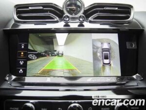 Bentley Bentayga 4.0 V8 2021 года из Южной Кореи