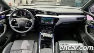 Audi e-tron 55 4WD 2022 года из Южной Кореи