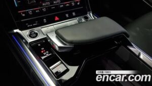 Audi e-tron 55 4WD 2022 года из Южной Кореи