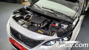 Peugeot 5008 1.5 BlueHDi GT Line 2021 года из Южной Кореи