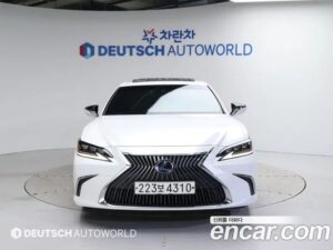 Lexus ES Executive 2021 года из Южной Кореи
