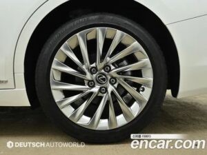 Lexus ES Executive 2021 года из Южной Кореи