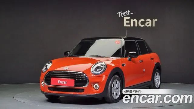 Mini Cooper 5Door DEFAULT 2020 года из Кореи