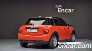 Mini Cooper 5Door DEFAULT 2020 года из Южной Кореи