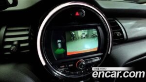 Mini Cooper 5Door DEFAULT 2020 года из Южной Кореи