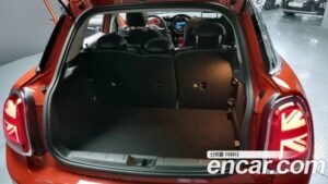 Mini Cooper 5Door DEFAULT 2020 года из Южной Кореи
