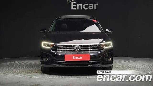 Volkswagen Jetta 1.4 TSI Prestige 2020 года из Кореи