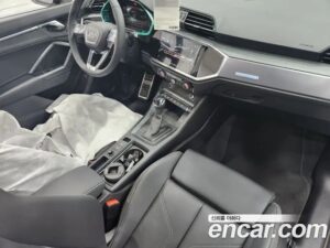 Audi Q3 35 TDI Premium Sportback 2022 года из Южной Кореи