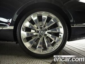 Bentley Flying Spur 4.0 2021 года из Южной Кореи