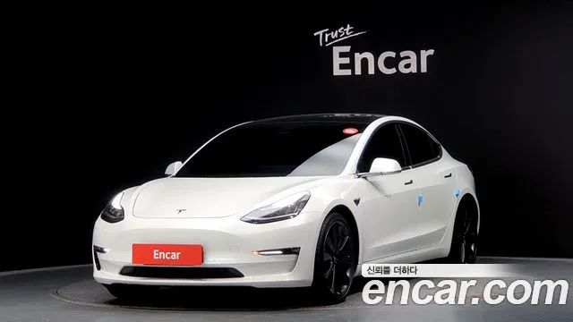 Tesla Model 3 Performance 2020 года из Кореи