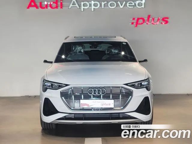 Audi e-tron 55 4WD Sportback 2022 года из Кореи