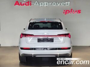 Audi e-tron 55 4WD Sportback 2022 года из Южной Кореи