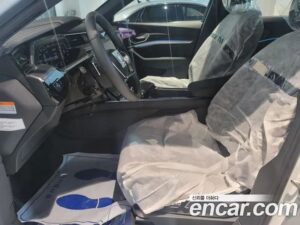 Audi e-tron 55 4WD Sportback 2022 года из Южной Кореи