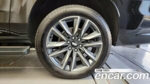 Cadillac Escalade 6.2 ESV 2021 года из Южной Кореи