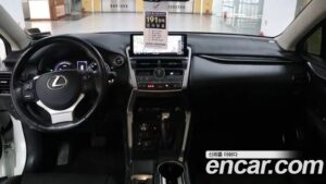 Lexus NX Executive 2020 года из Южной Кореи