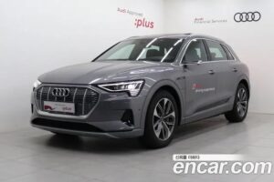 Audi e-tron 55 4WD 2022 года из Южной Кореи
