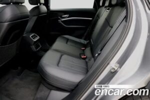Audi e-tron 55 4WD 2022 года из Южной Кореи