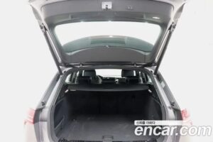 Audi e-tron 55 4WD 2022 года из Южной Кореи