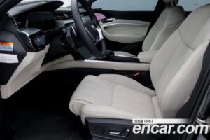 Audi e-tron 55 4WD Sportback 2022 года из Южной Кореи