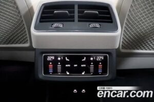 Audi e-tron 55 4WD Sportback 2022 года из Южной Кореи