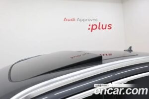Audi e-tron 55 4WD Sportback 2022 года из Южной Кореи