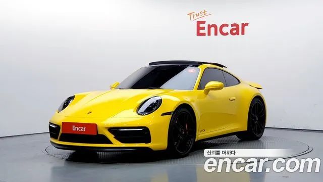 Porsche 911 CARRERA 4 GTS 2022 года из Кореи