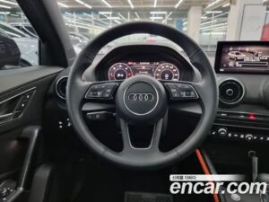 Audi Q2 35 TDI Premium 2020 года из Южной Кореи