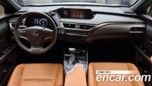 Lexus UX 2.0 2WD 2020 года из Южной Кореи