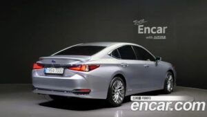 Lexus ES Executive 2022 года из Южной Кореи
