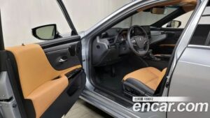 Lexus ES Executive 2022 года из Южной Кореи
