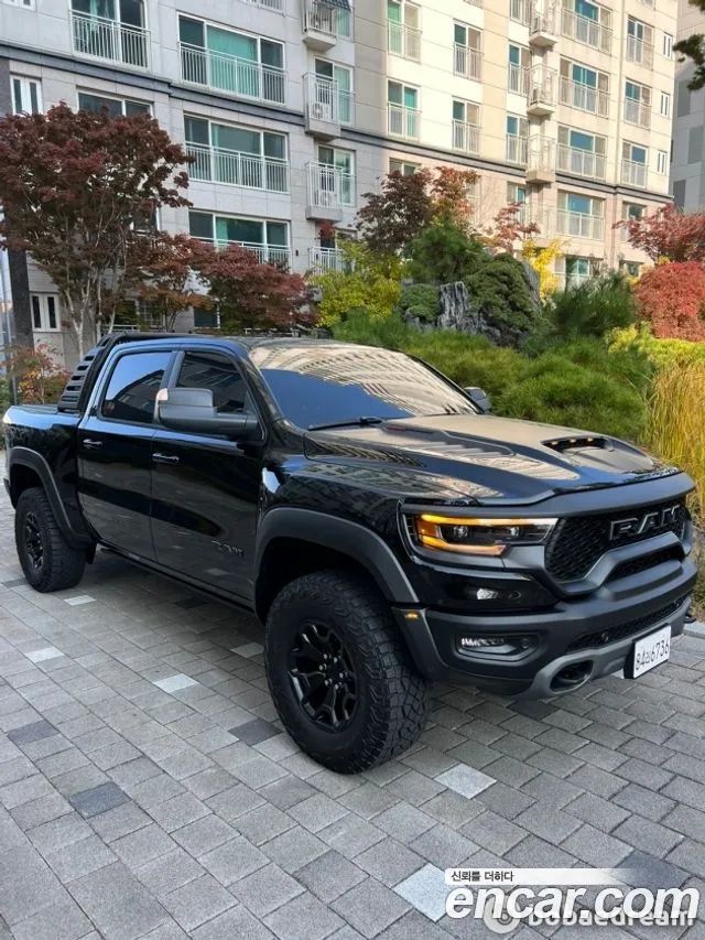 Dodge Ram Pick Up 6.2 2021 года из Кореи