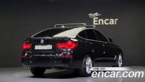 BMW Gran Turismo GT 320d xDrive 2020 года из Южной Кореи