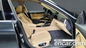 BMW Gran Turismo GT 320d xDrive 2020 года из Южной Кореи