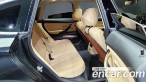 BMW Gran Turismo GT 320d xDrive 2020 года из Южной Кореи