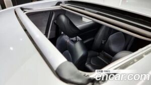 Toyota Camry 2.5 XLE HYBRID 2021 года из Южной Кореи