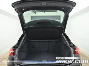 Audi Q3 35 TDI Premium Sportback 2022 года из Южной Кореи