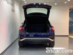 Audi Q3 35 TDI 4WD Premium 2022 года из Южной Кореи