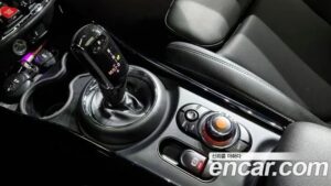 Mini Clubman High 2020 года из Южной Кореи