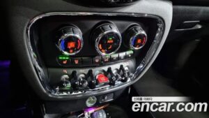 Mini Clubman High 2020 года из Южной Кореи