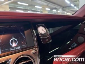 Rolls-Royce Wraith 6.6 2021 года из Южной Кореи