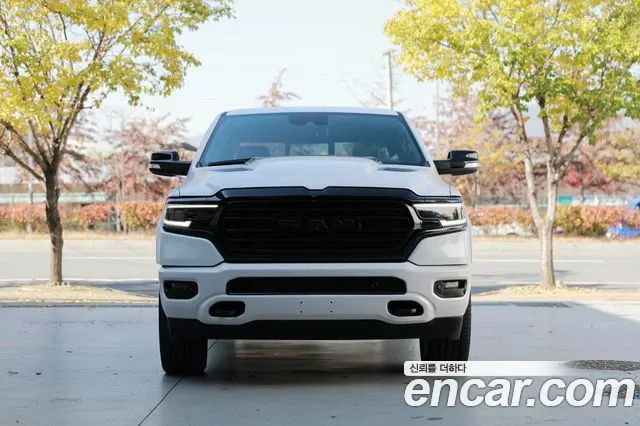 Dodge Ram Pick Up 5.7 2022 года из Кореи